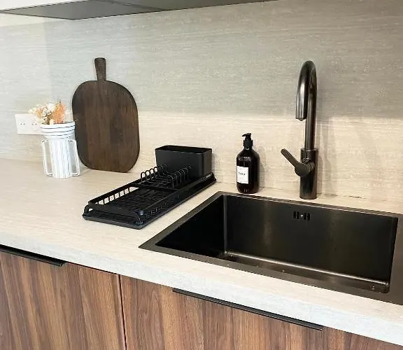 דירה 53 Berriat - T2 Avec Balcon, Moderne Et Bien Renove, Wifi Fibre *